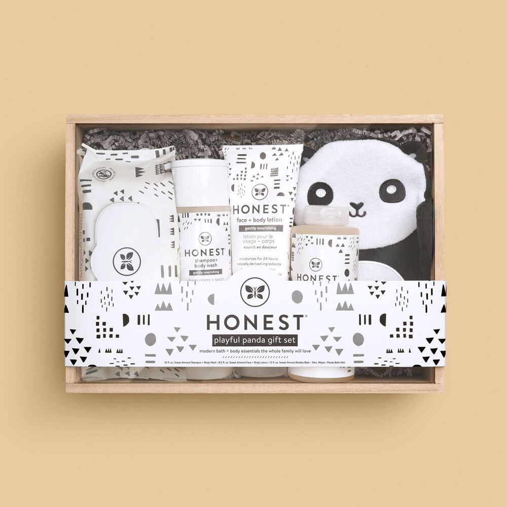 Playful Panda Bathtime Gift Set